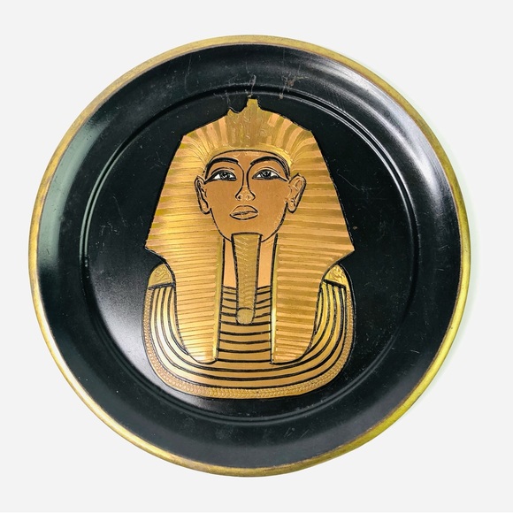 Vintage Egypt Cleopatra Brass Plate Decorative Wall Hanging Display Decor plaque - Picture 2 of 4